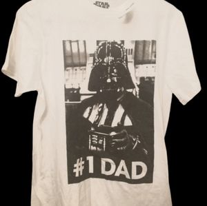 Star wars medium men shirt with #1 DAD.